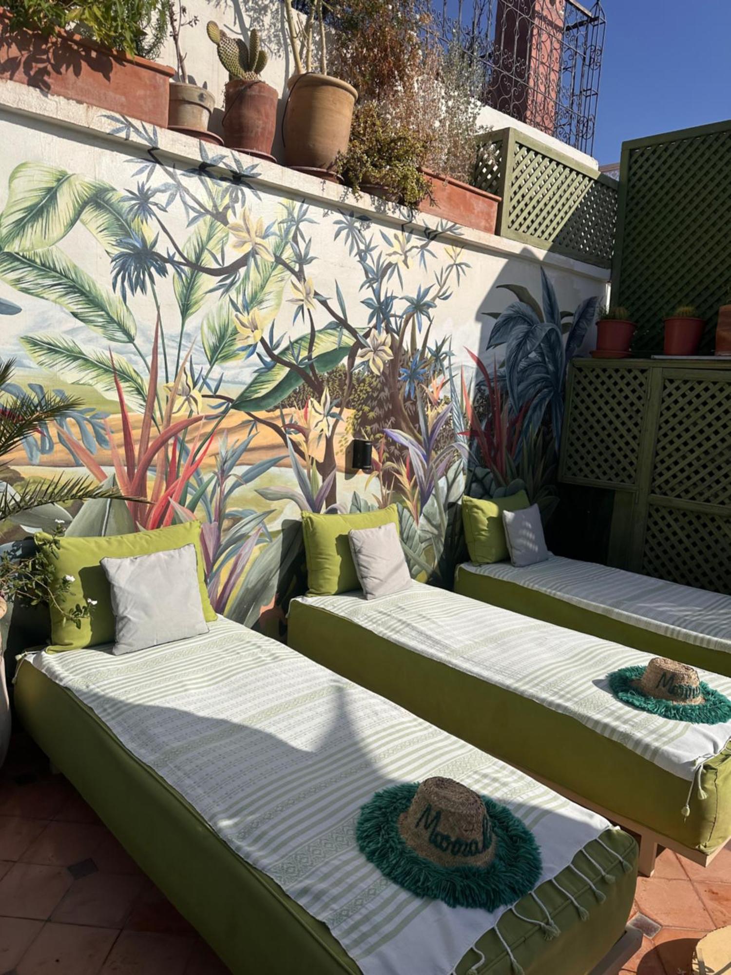 Riad Dar Adal Exclusivite 2 A 6 Personnes Petit Dejeuner Compris Place Jemaa El Fna Marrakesh Exterior photo
