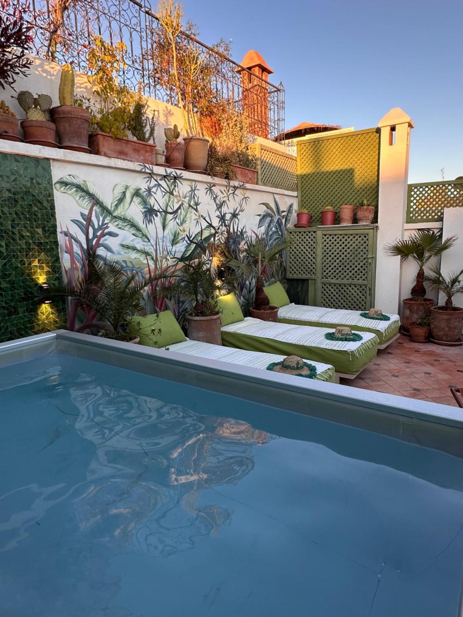 Riad Dar Adal Exclusivite 2 A 6 Personnes Petit Dejeuner Compris Place Jemaa El Fna Marrakesh Exterior photo